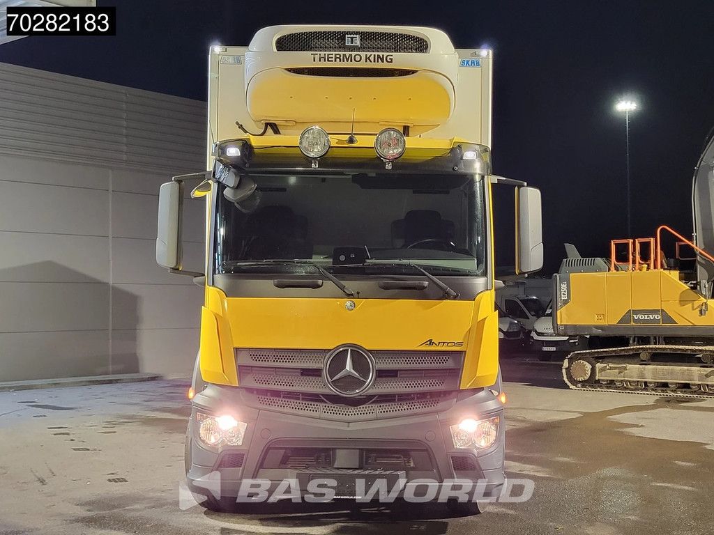 Mercedes Antos 1824 4X2 18t NL-Truck Thermo King T-1200R 1500kg Ladebordwand Automatic Euro 6