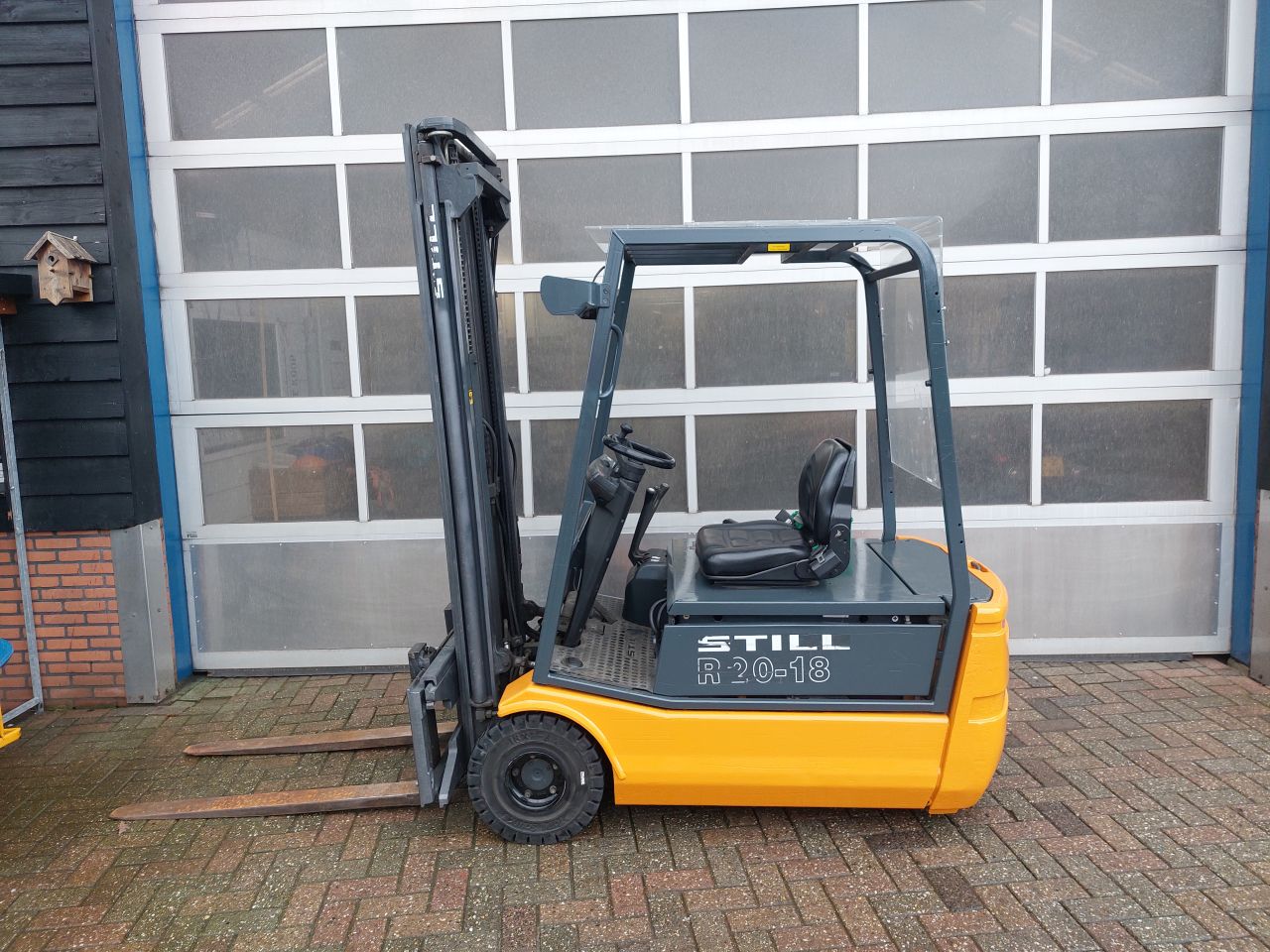 Still R20-18 triplo 550 cm sideshift