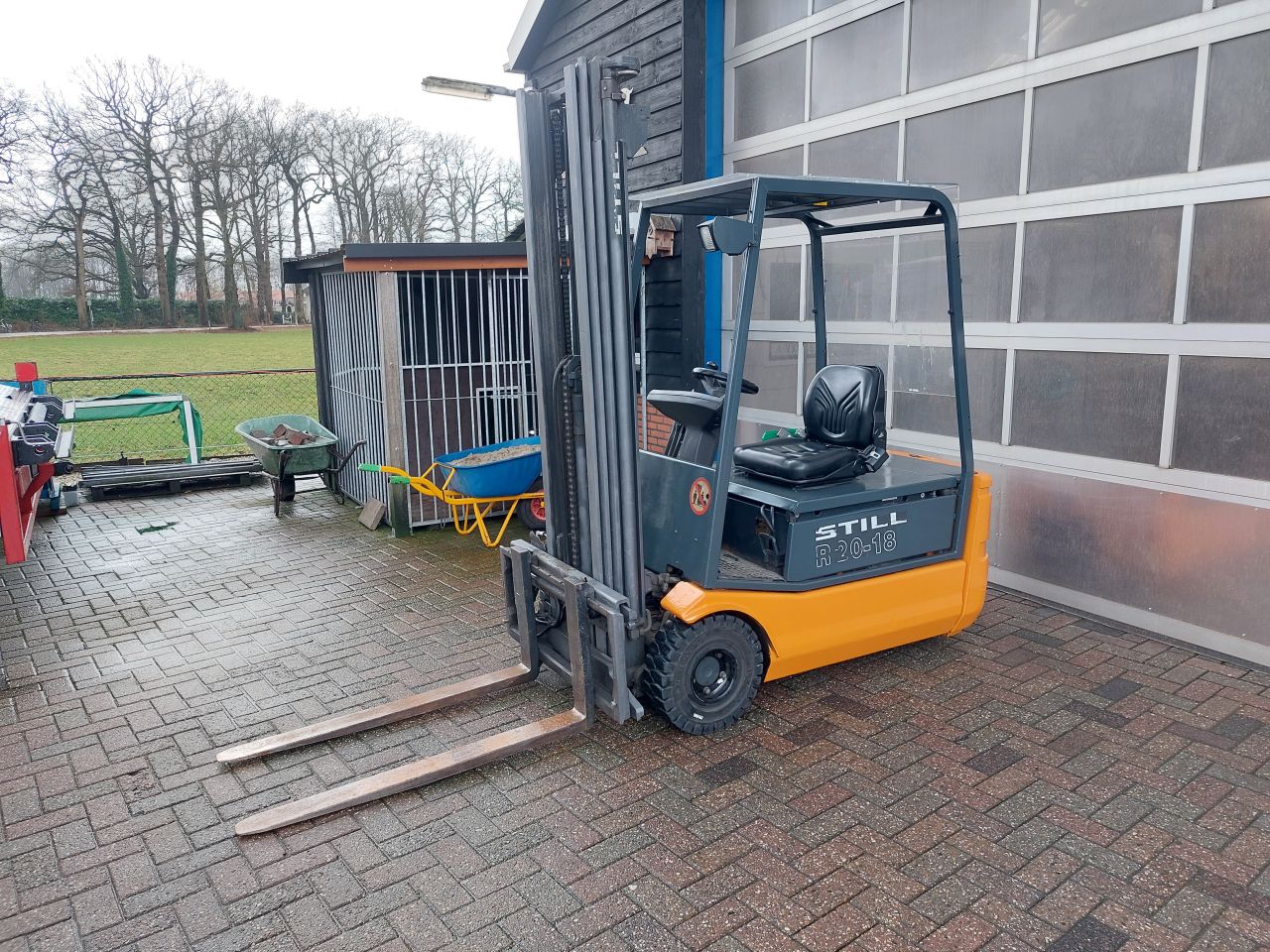 Still R20-18 triplo 550 cm sideshift