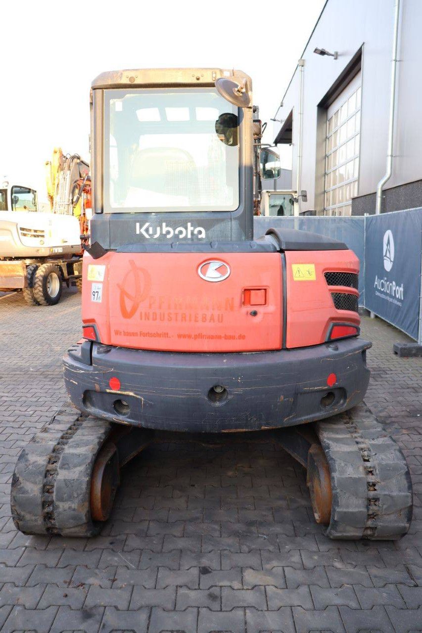 Rupsgraafmachine Kubota U55-4 Diesel 33.8kW 2015
