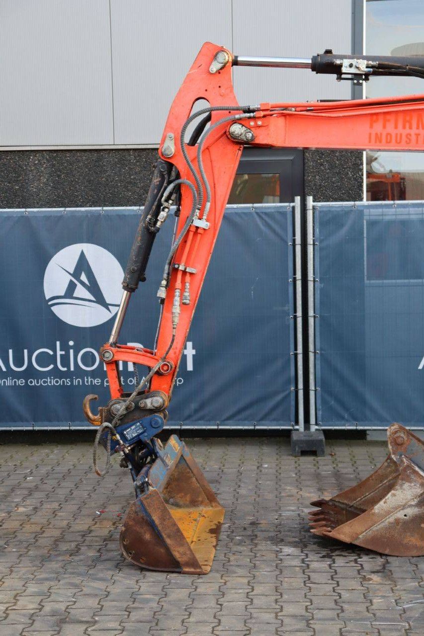 Rupsgraafmachine Kubota U55-4 Diesel 33.8kW 2015