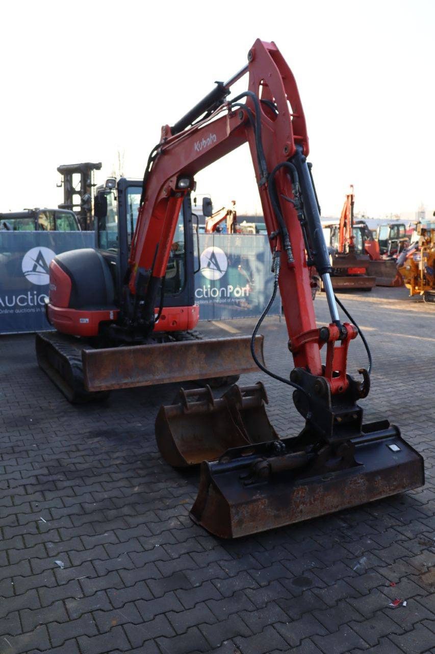 Rupsgraafmachine Kubota KX057-4 Diesel 33.8kW 2014