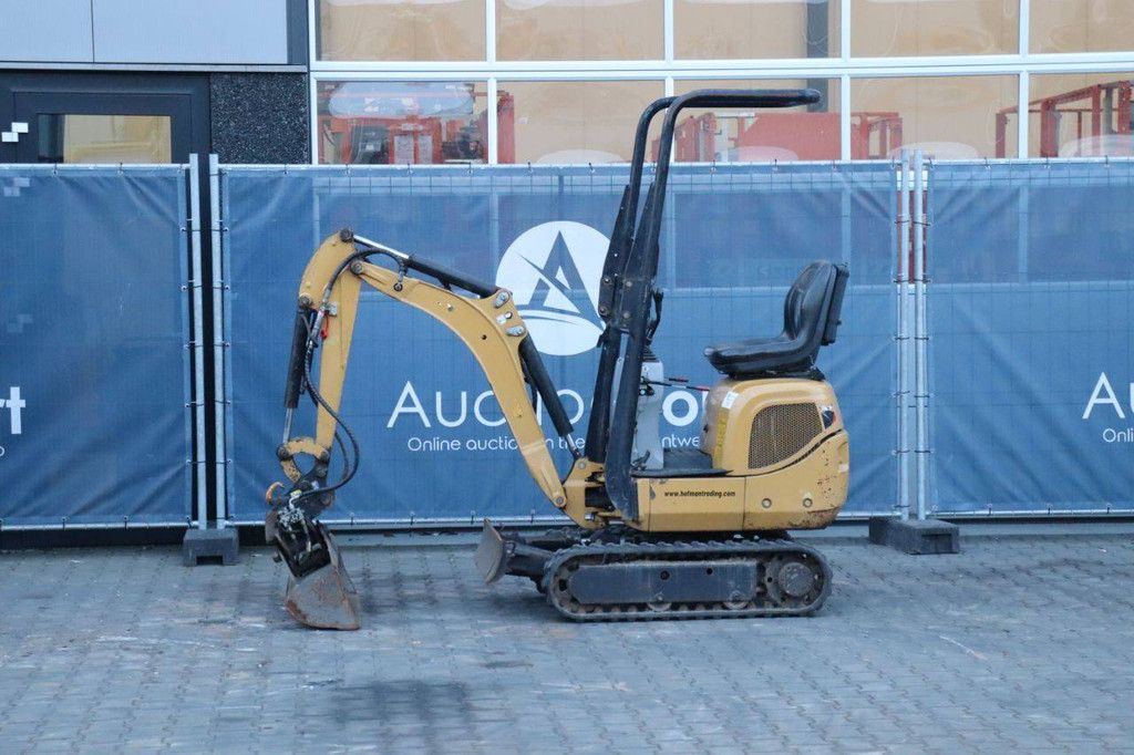 Minigraver Caterpillar 300.9D Diesel 9.6kW 2016