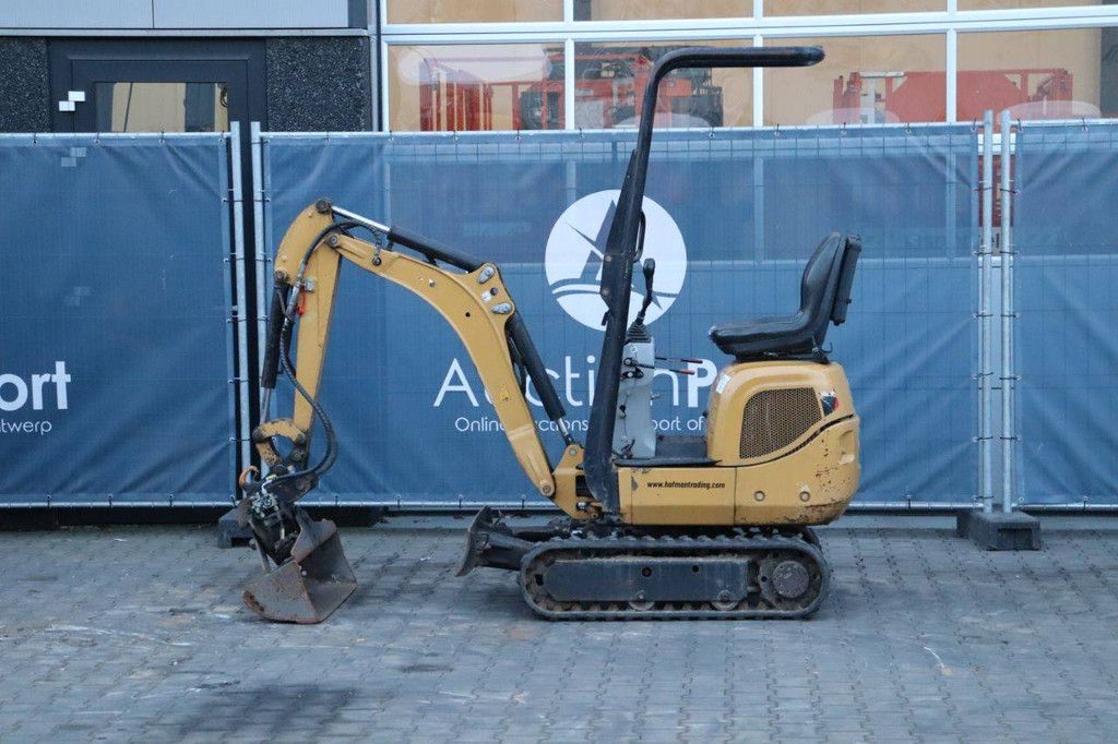 Minigraver Caterpillar 300.9D Diesel 9.6kW 2016