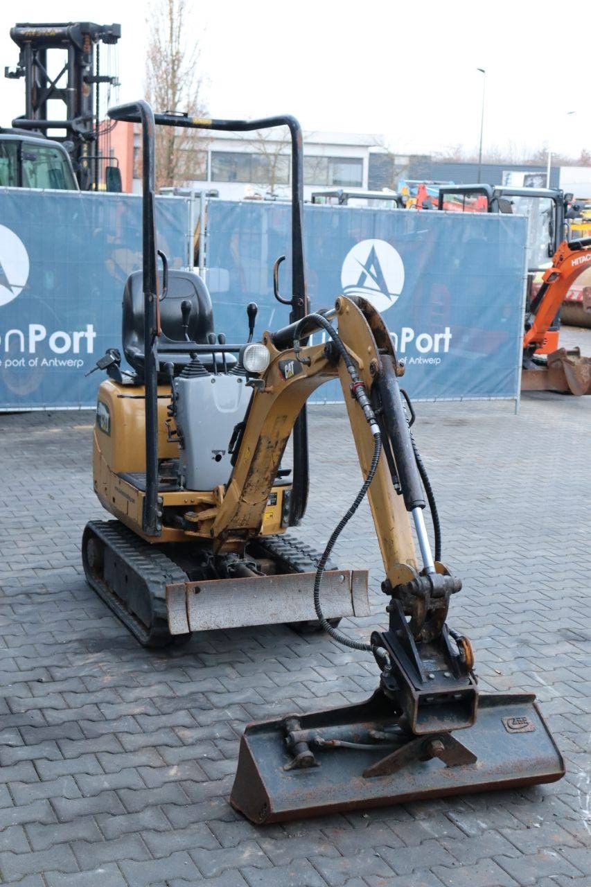 Minigraver Caterpillar 300.9D Diesel 9.6kW 2016