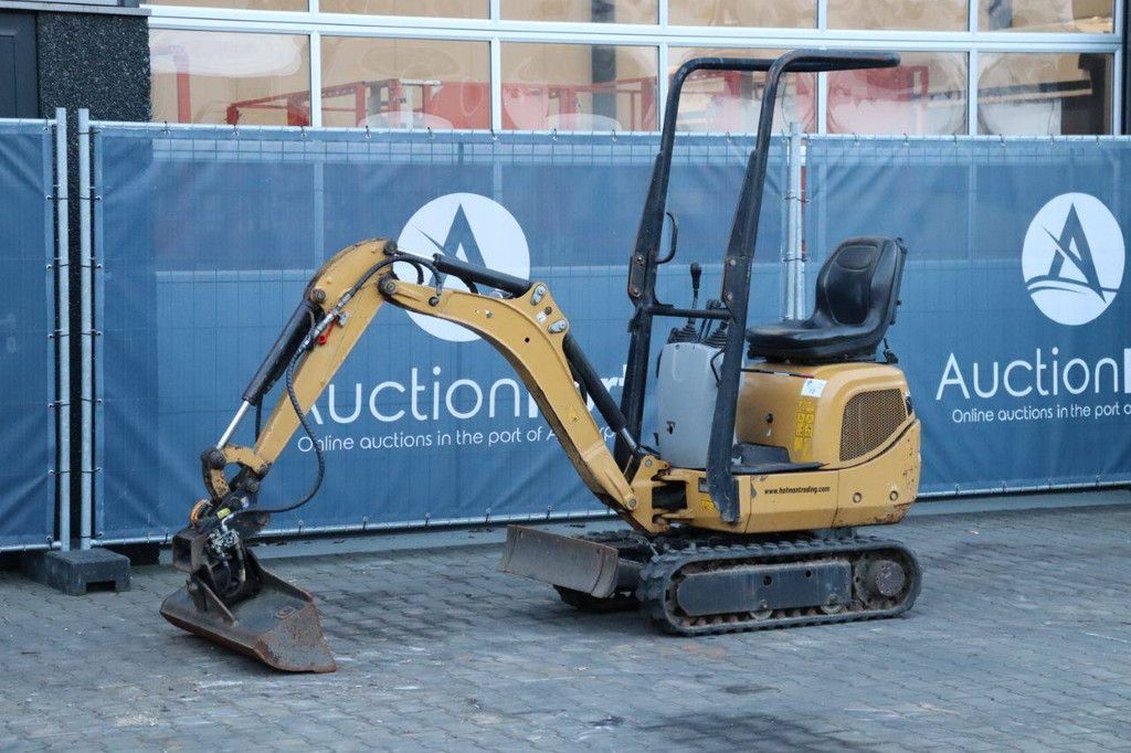 Minigraver Caterpillar 300.9D Diesel 9.6kW 2016