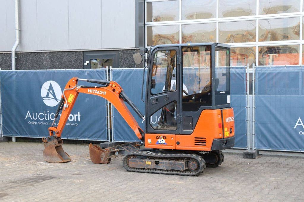 Minigraver Hitachi ZX19-6CR Diesel 11.5kW 2022