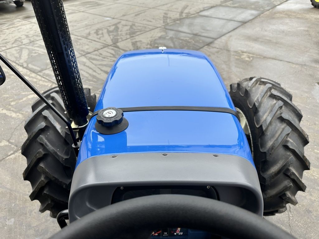 New Holland TT75