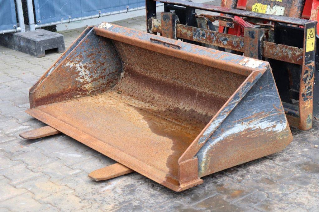 Schranklader Manitou 1050 RT Diesel 26kW 2020