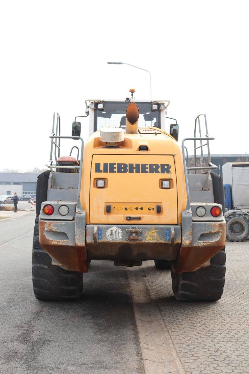 Wiellader Liebherr L566 Diesel 190kW 2016