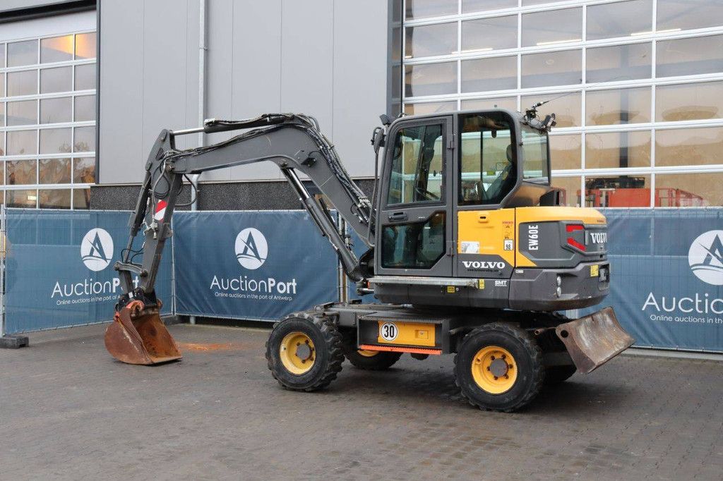 Wielgraafmachine Volvo EW60E Diesel 47.3kW 2017