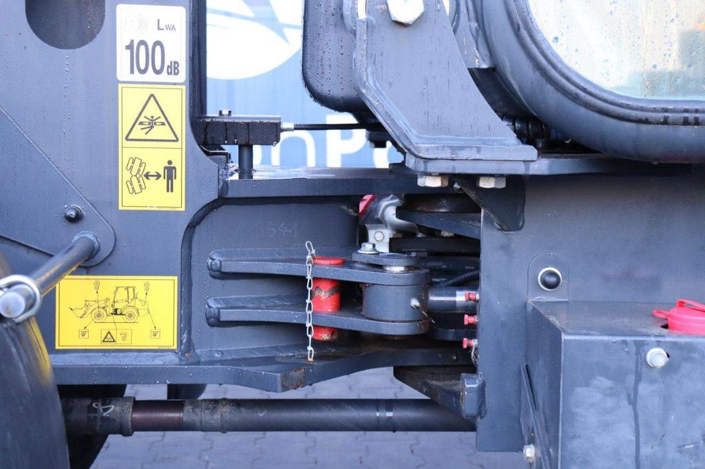 Wheel loader Komatsu WA70-7 Diesel 36.9kW 2019