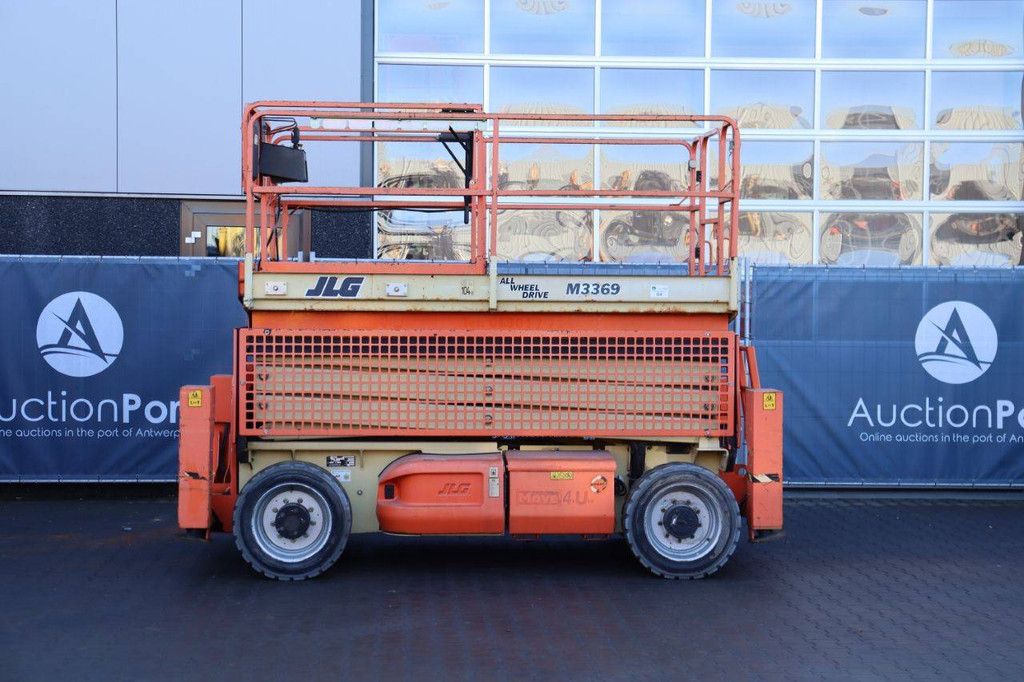JLG M3369 Elektro- + Diesel-Scherenarbeitsbühne 12,06 m 2013