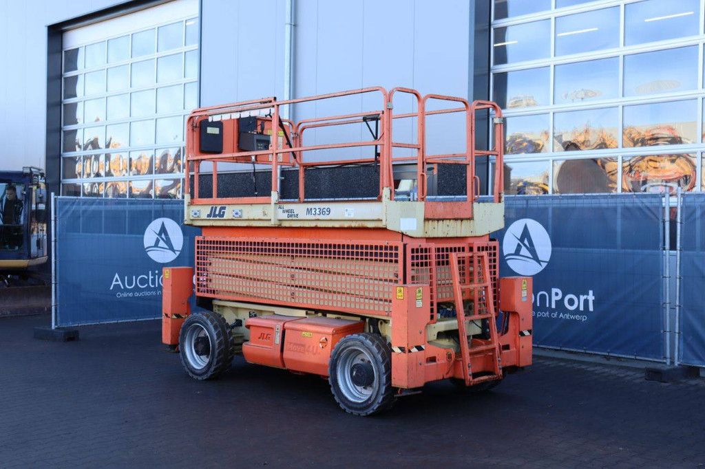 JLG M3369 Elektro- + Diesel-Scherenarbeitsbühne 12,06 m 2013