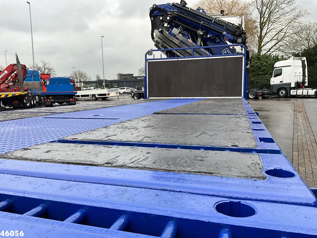 Volvo FH 16.550 8x4 Euro 6 Fassi 42 Tonmeter laadkraan + Fly-Jib Just 236.666 km!