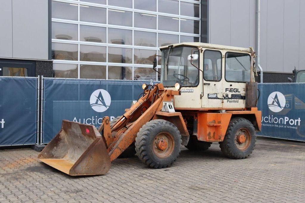 Wheel loader Schaeff SKB 902 Diesel 52kW 1988