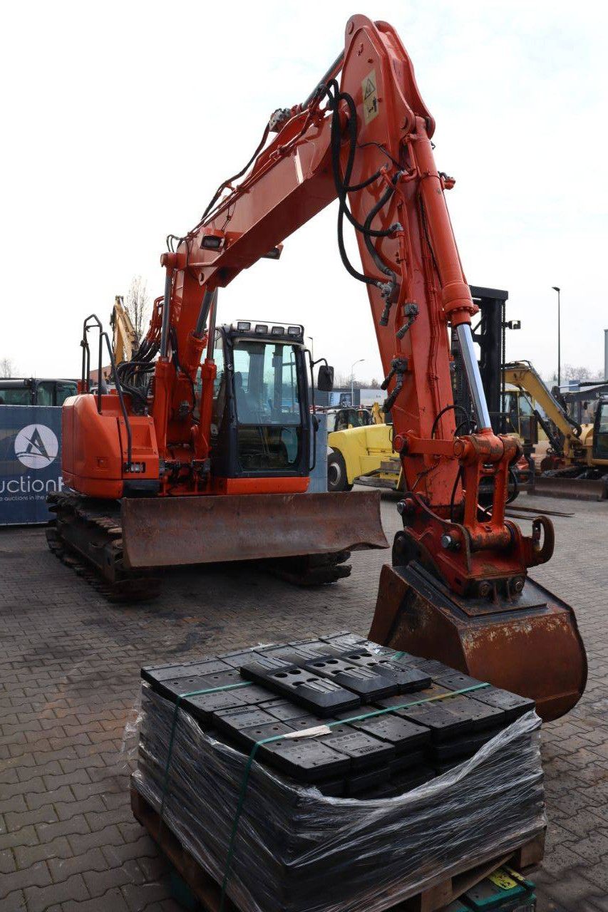 Doosan DX140LCR Diesel 74kW Crawler Excavator 2012