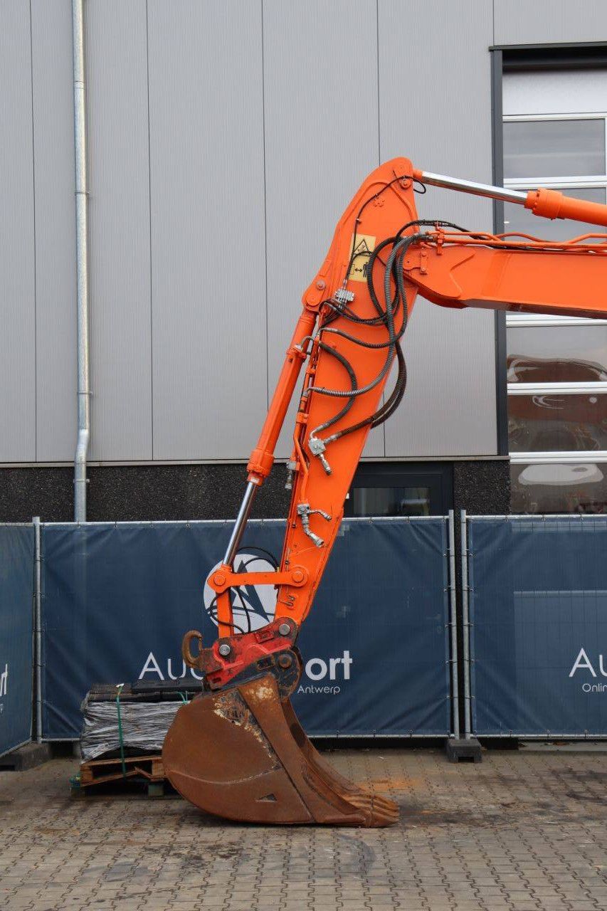 Doosan DX140LCR Diesel 74kW Crawler Excavator 2012