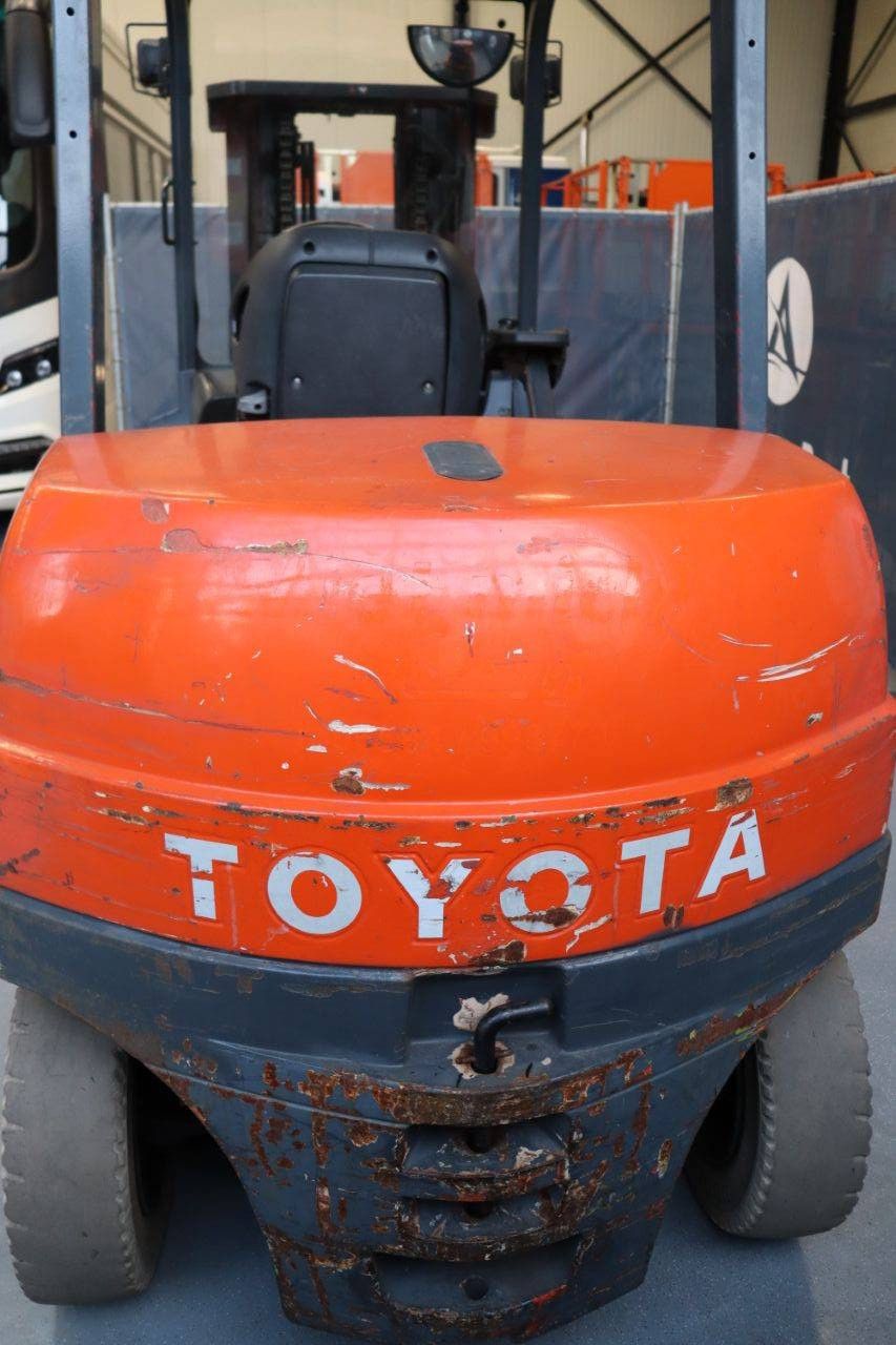 Gabelstapler Toyota 7FBMF50 Elektro 5000 kg 4,0 m 2006