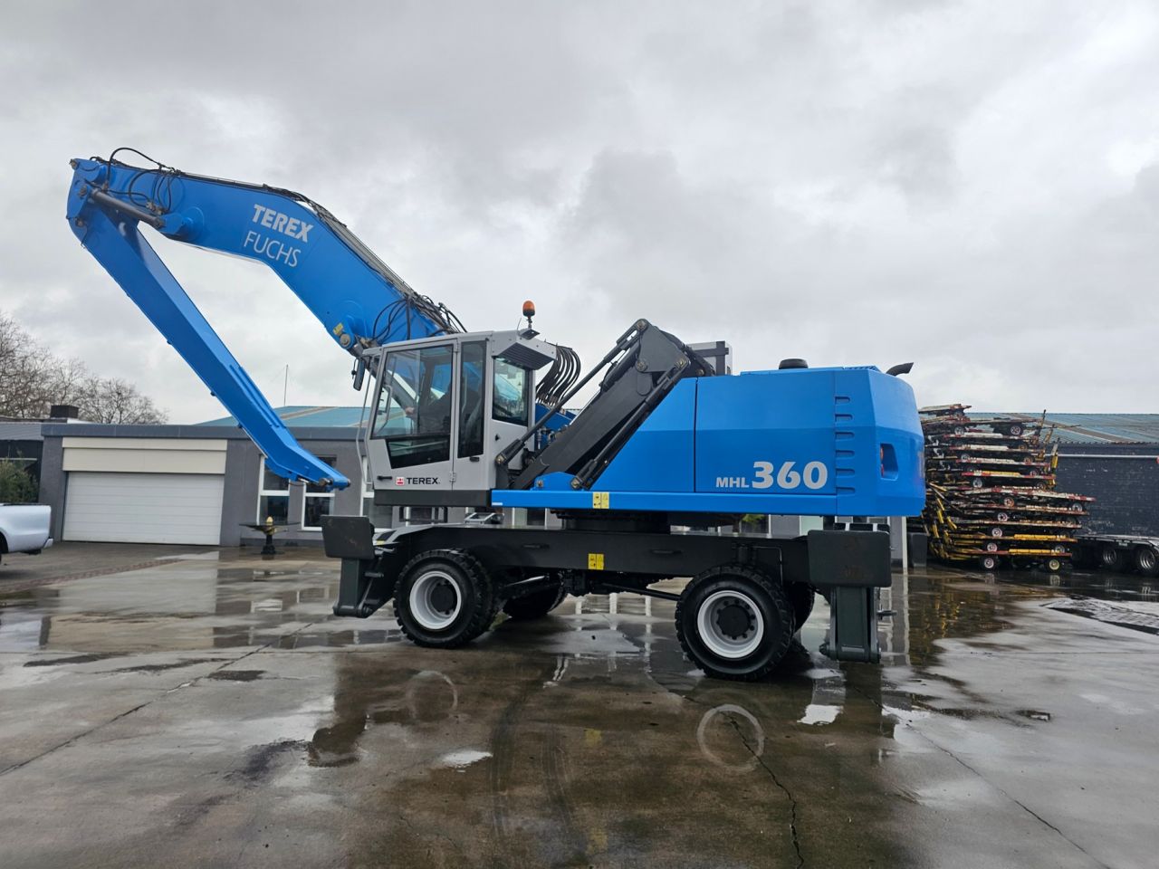 Fuchs MHL 360 ( Geen Adblue )