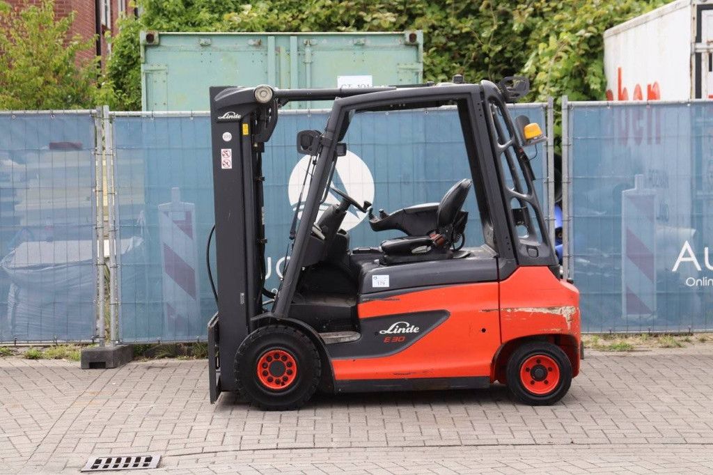 Forklift Linde E30-01 Electric 3000kg 2017