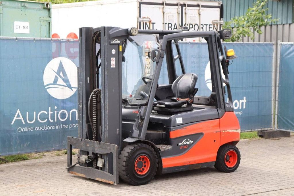 Forklift Linde E30-01 Electric 3000kg 2017