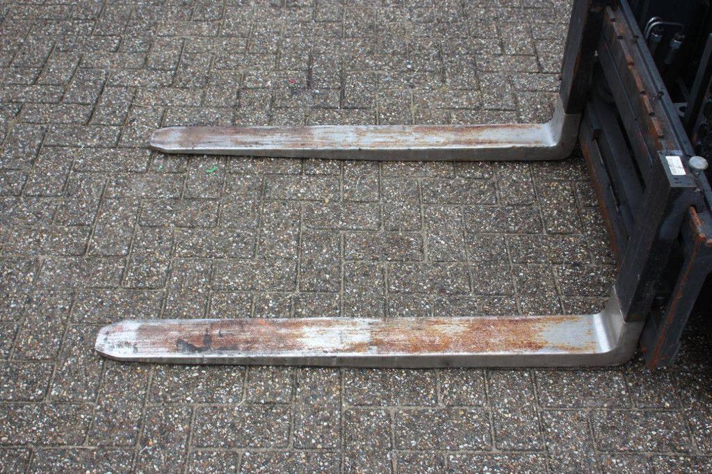 Forklift Linde H25T-01 LPG 2500kg 7m 2010