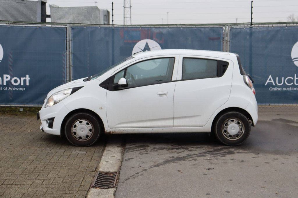 Passenger car Chevrolet Spark Petrol 68 hp 2012 (Margin)