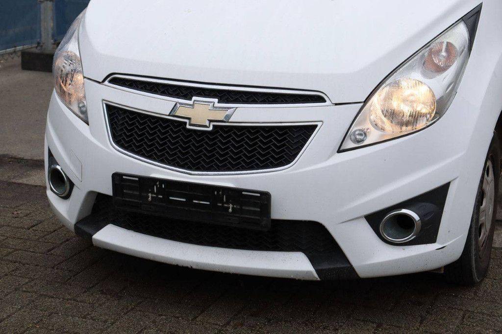 Passenger car Chevrolet Spark Petrol 68 hp 2012 (Margin)