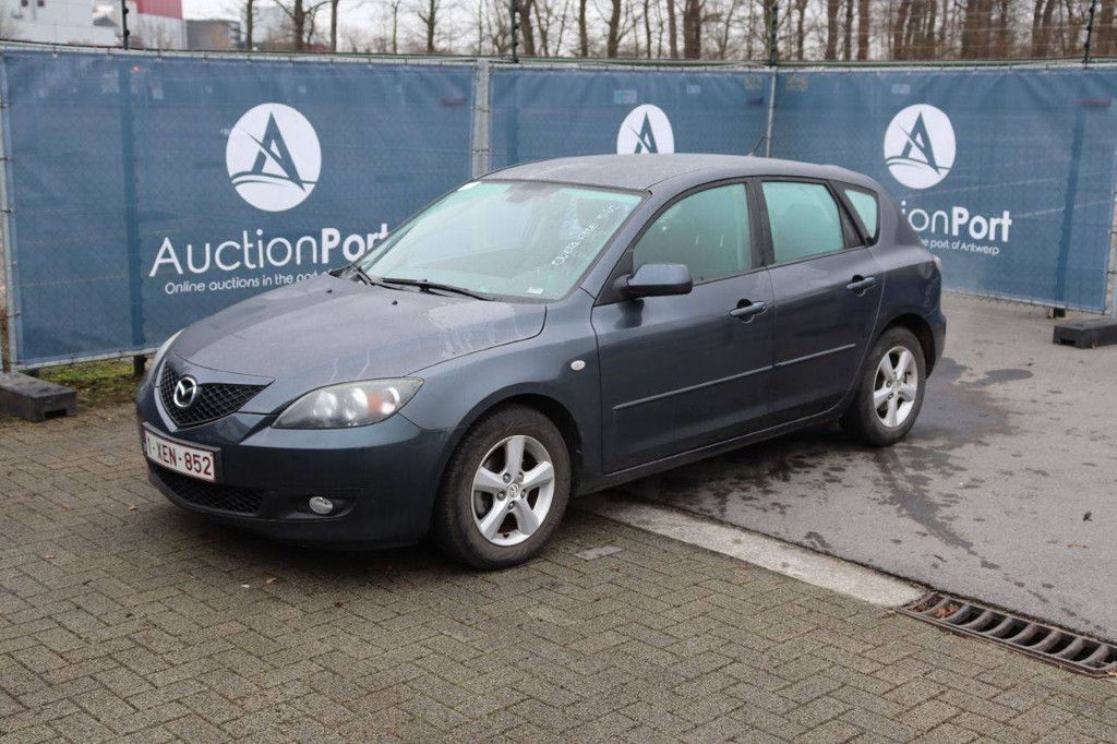 Passenger car Mazda 3 Petrol 84 hp 2009 (Margin)