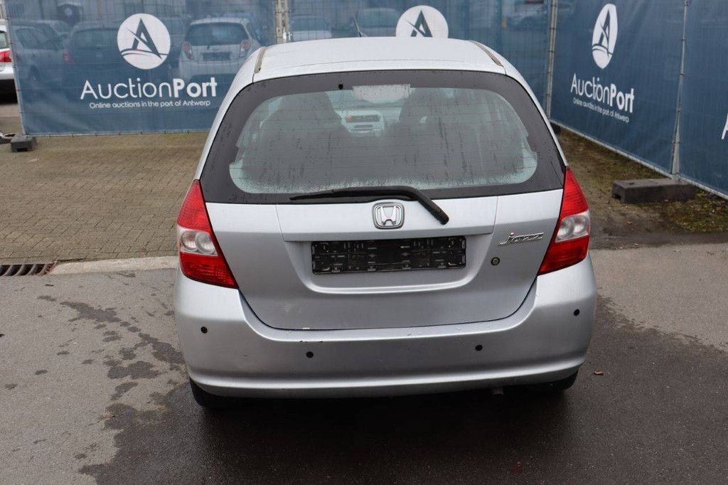 Passenger car Honda Jazz Petrol 83 hp 2005 (Margin)