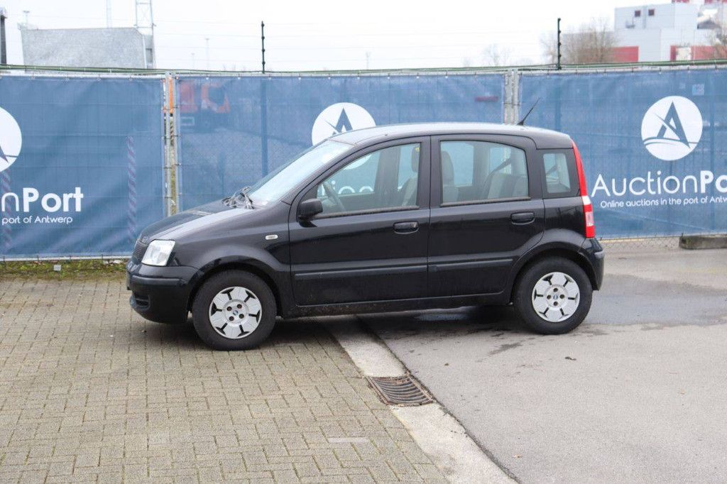 Pkw Fiat Panda Benzin 54 PS 2007 (Margin)