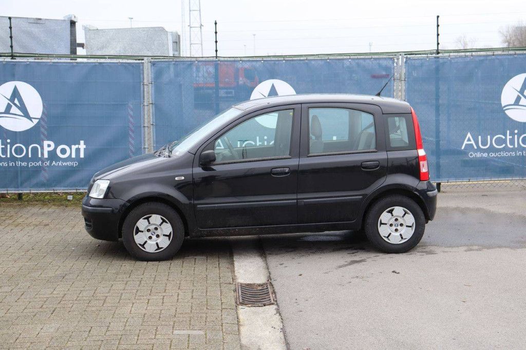 Pkw Fiat Panda Benzin 54 PS 2007 (Margin)