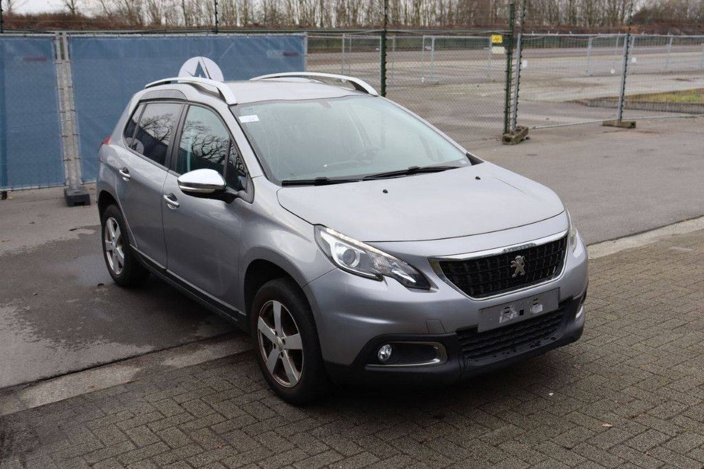 SUV Peugeot 2008 Petrol 82 hp 2018 (Margin)