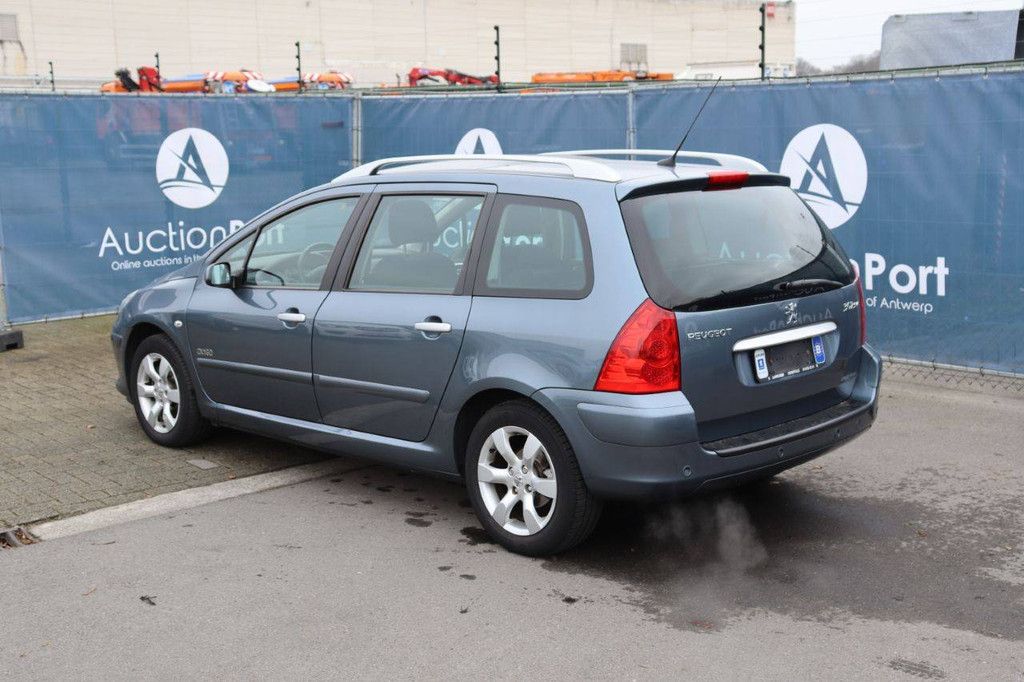 Pkw Peugeot 307 Benzin 110 PS 2007 (Margin)
