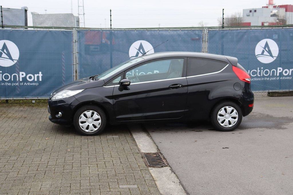 Pkw Ford Fiesta Benzin 96 PS 2010 (Marge)