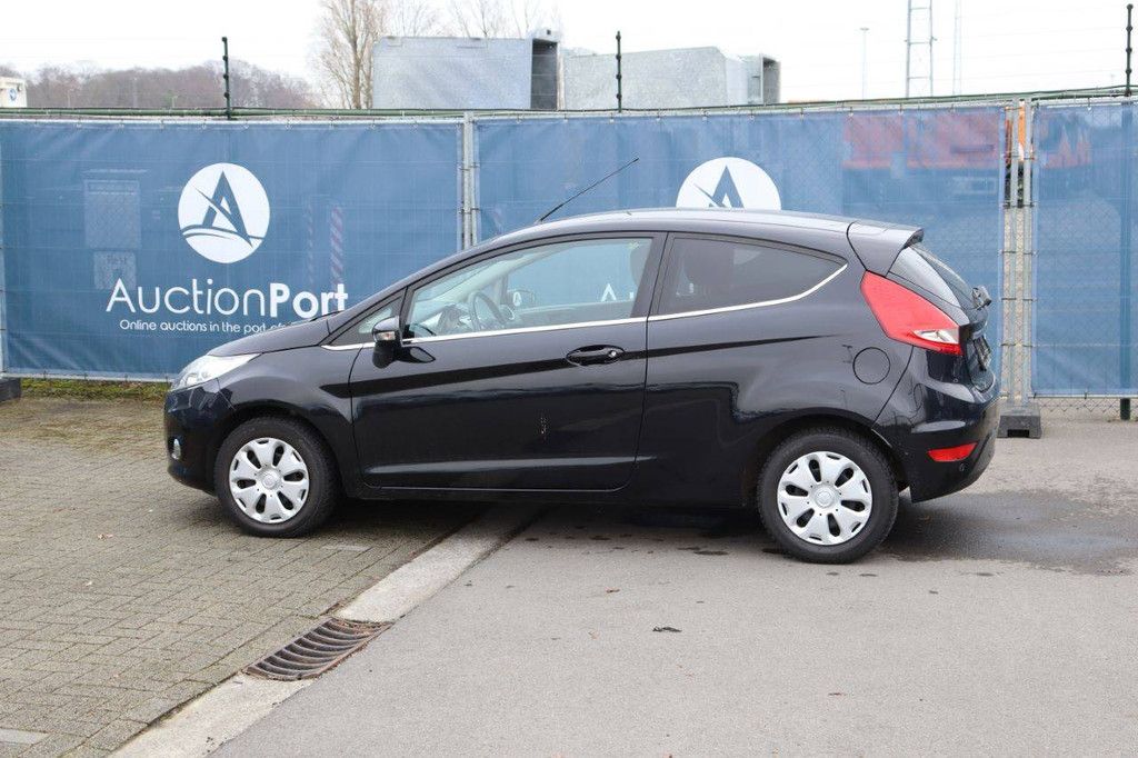 Pkw Ford Fiesta Benzin 96 PS 2010 (Marge)