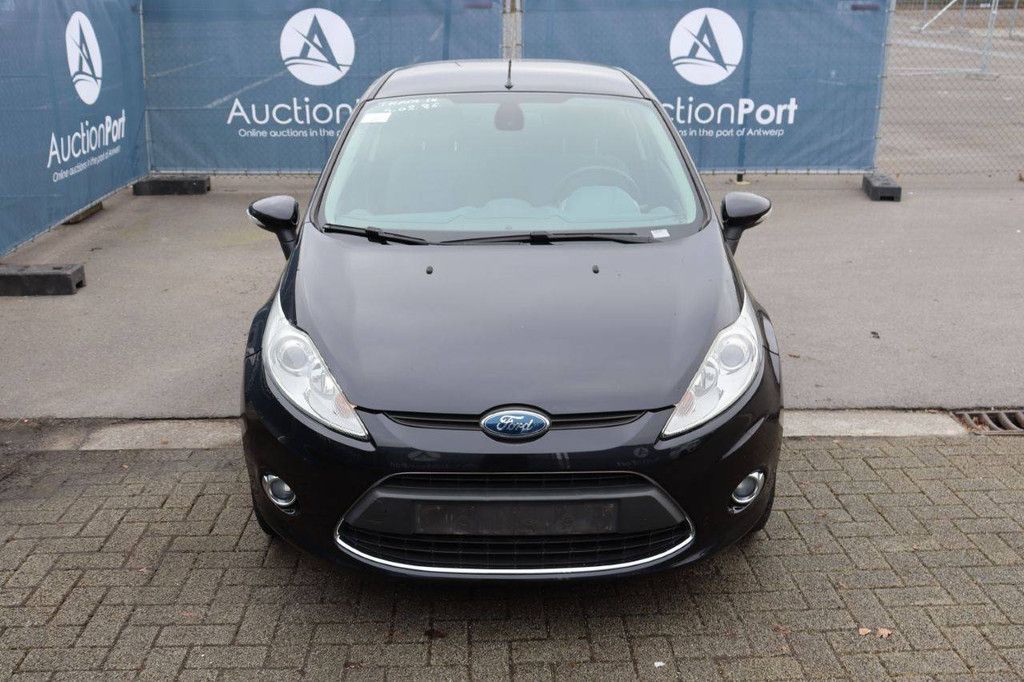 Pkw Ford Fiesta Benzin 96 PS 2010 (Marge)