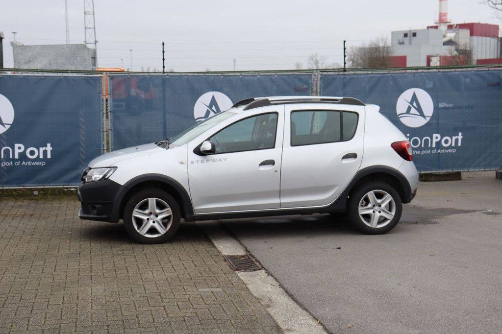 Personenauto Dacia Sandero Benzine 90pk 2017 (Marge)