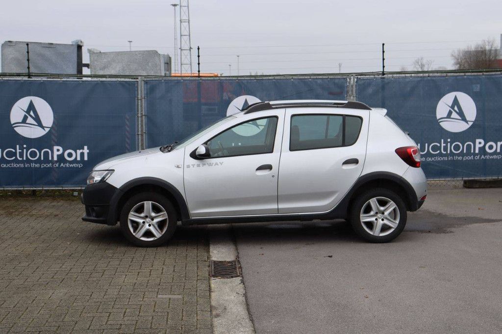 Personenauto Dacia Sandero Benzine 90pk 2017 (Marge)