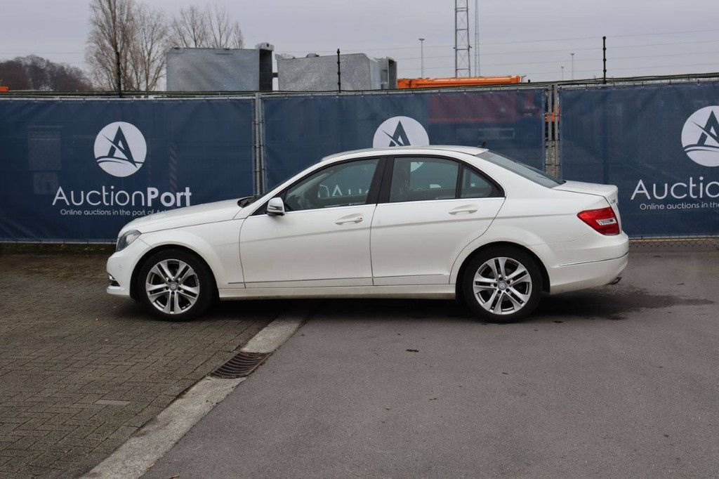 Pkw Mercedes-Benz C-Klasse 200 Diesel 136 PS 2013 (Margin)