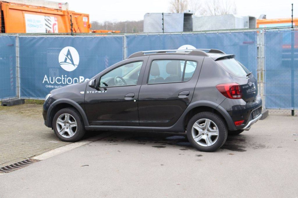 Personenauto Dacia Sandero Benzine 90pk 2017 (Marge)