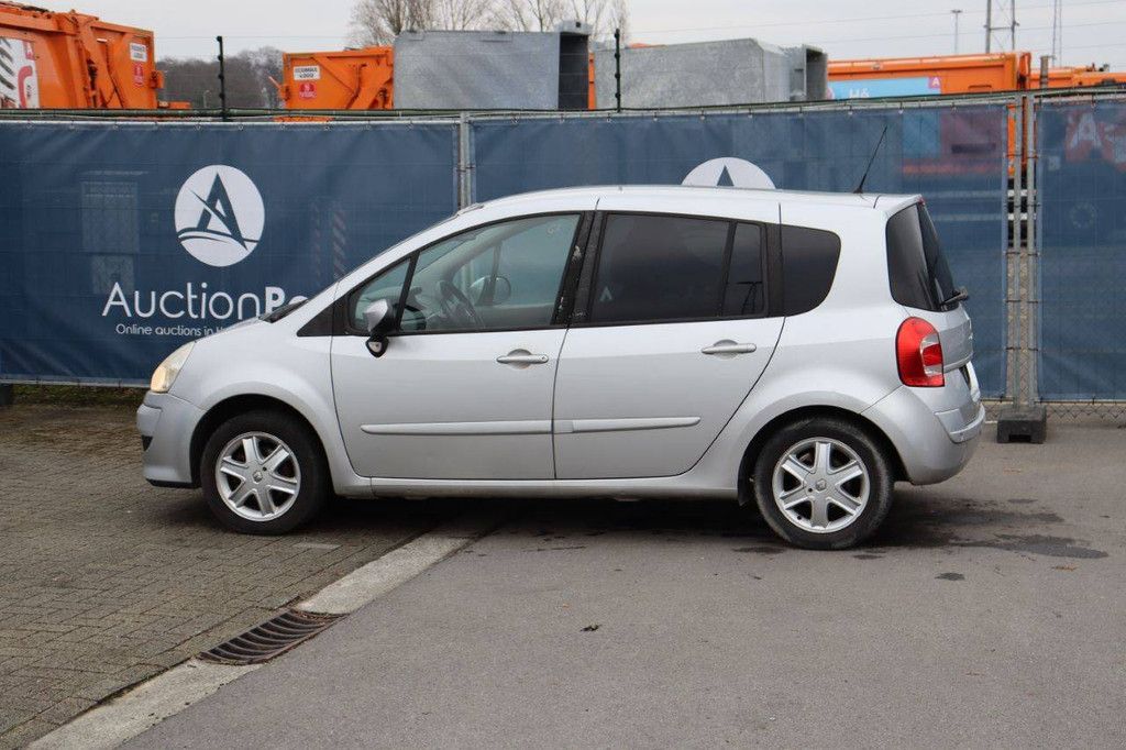 Passenger car Renault Modus Diesel 86 hp 2009 (Margin)
