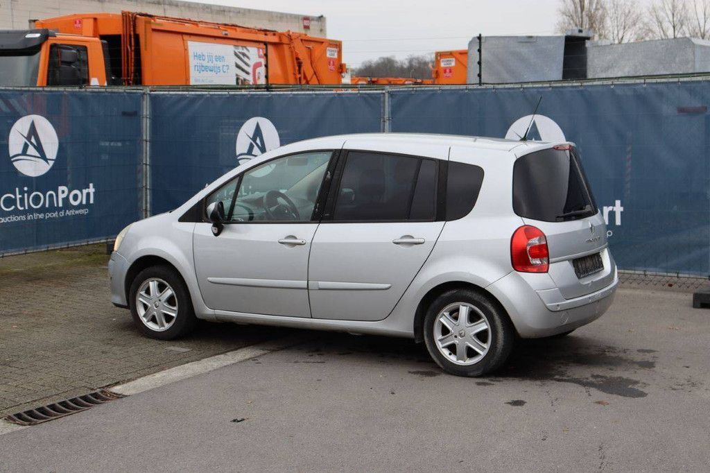 Passenger car Renault Modus Diesel 86 hp 2009 (Margin)