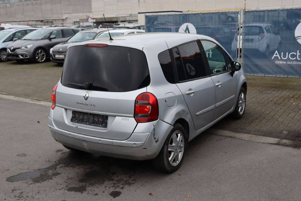 Passenger car Renault Modus Diesel 86 hp 2009 (Margin)