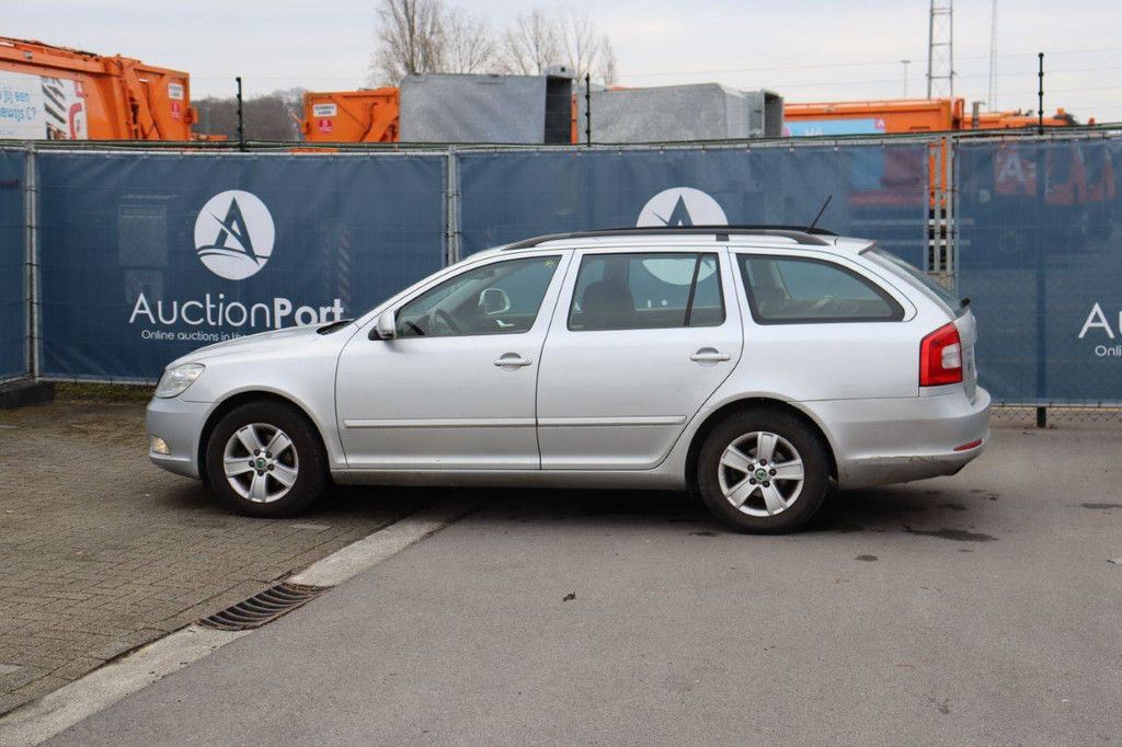 Passenger car Skoda Octavia Diesel 105 hp 2012 (Margin)
