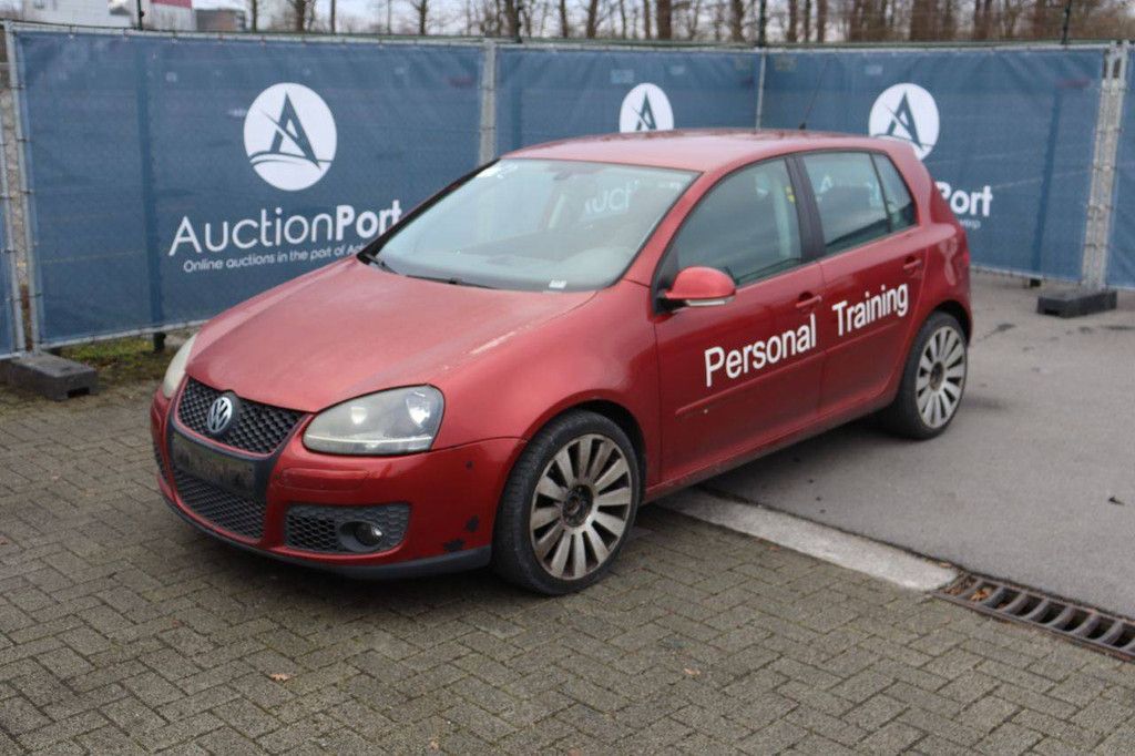 Pkw Volkswagen Golf Benzin 115 PS 2006 (Margin)