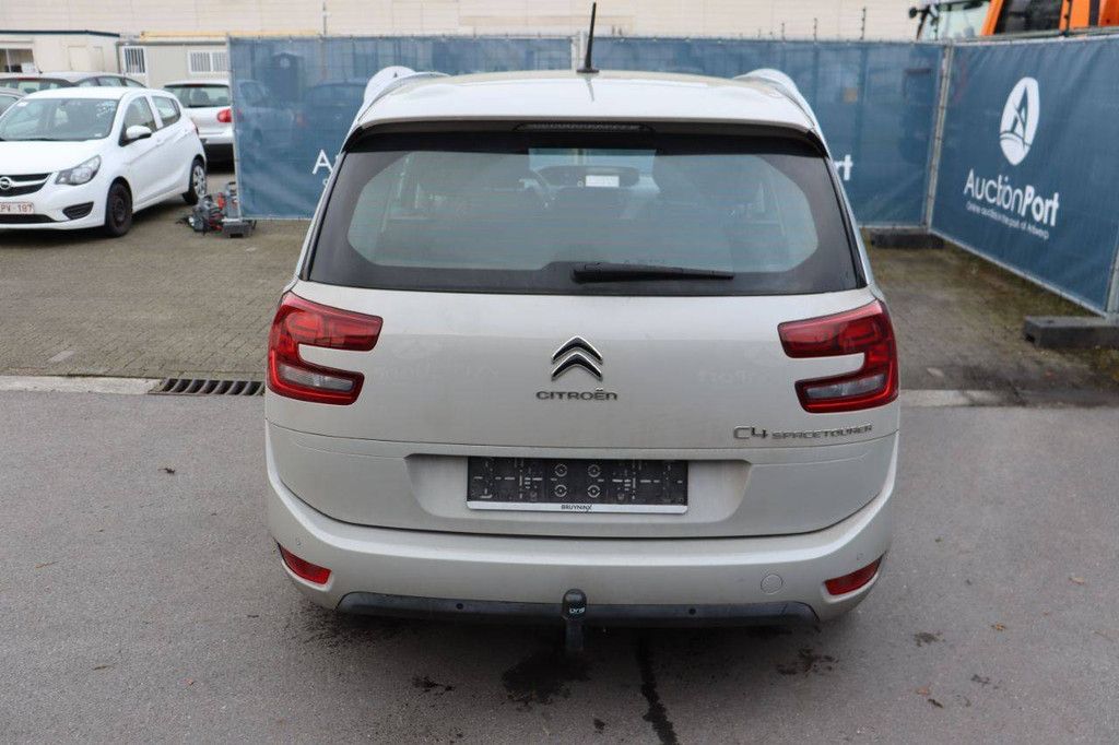 Passenger car Citroën C4 Petrol 130 hp 2019 (Margin)