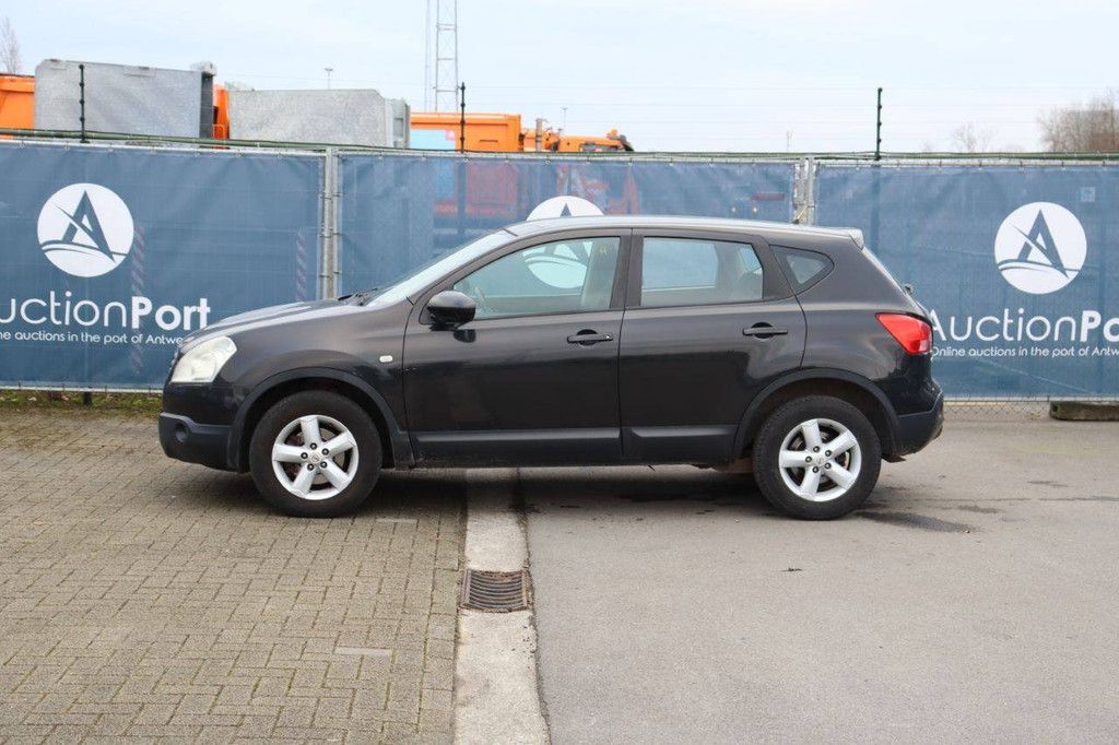 Passenger car Nissan Qashqai Diesel 106 hp 2007 (Margin)