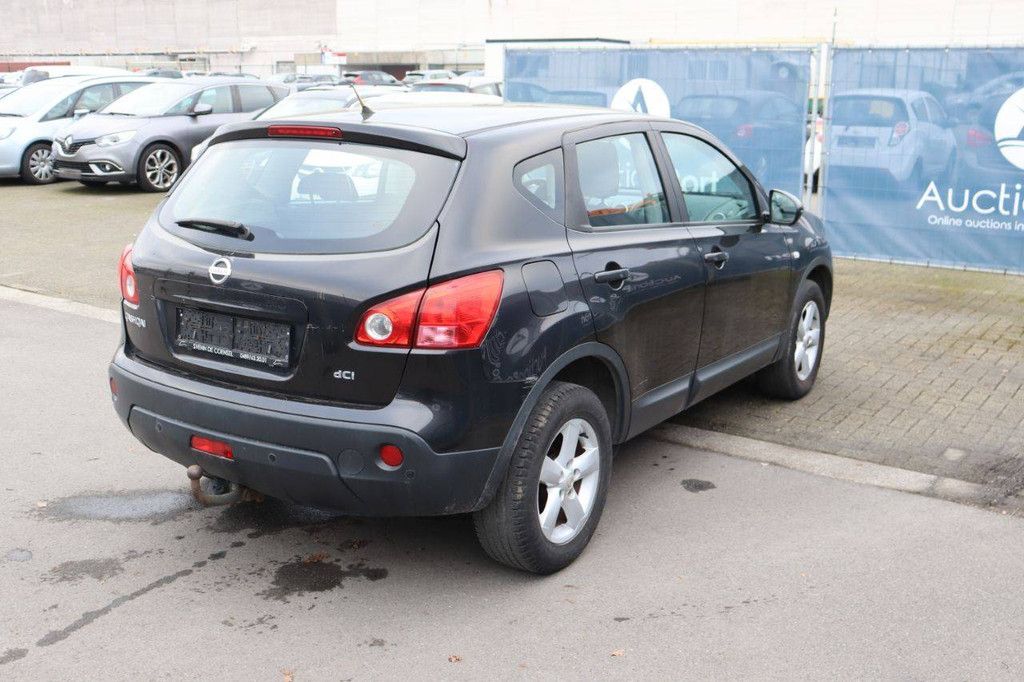 Passenger car Nissan Qashqai Diesel 106 hp 2007 (Margin)